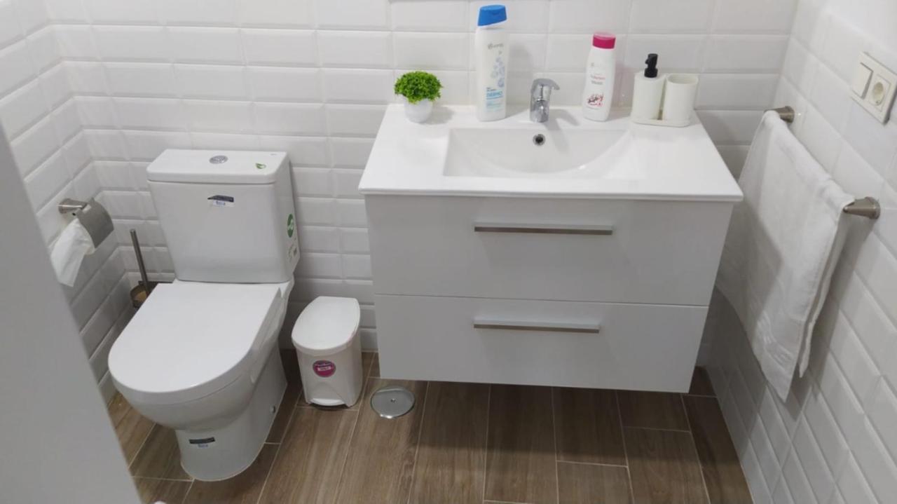 Apartamentos Marmoles Centro 말라가 외부 사진
